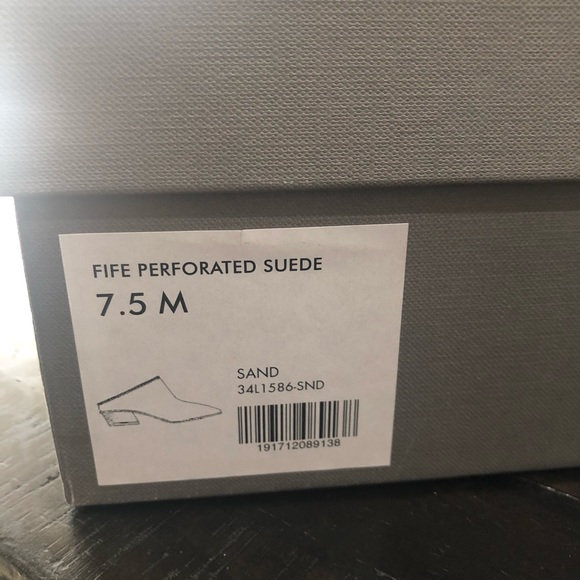 NWB Aquatalia suede mule - Picture 6 of 7